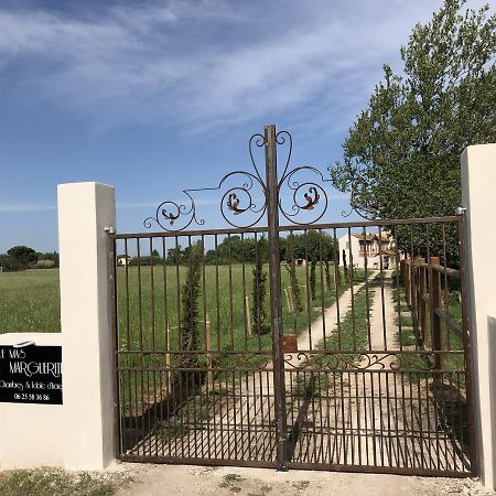 Le Mas Marguerite Arlés Exterior foto