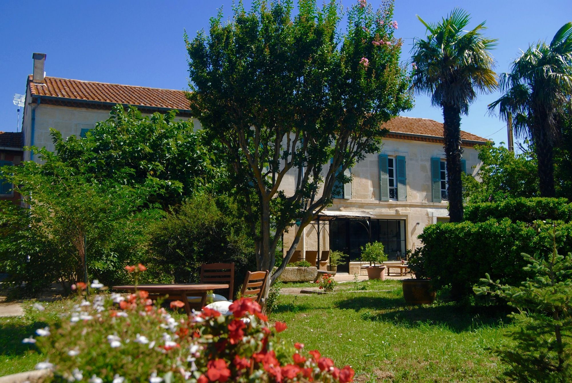 Le Mas Marguerite Arlés Exterior foto